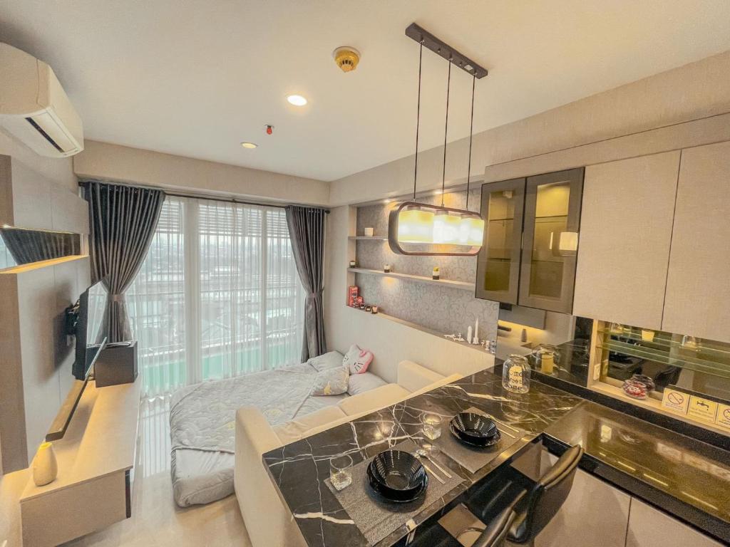 B Landmark Residence photo 2