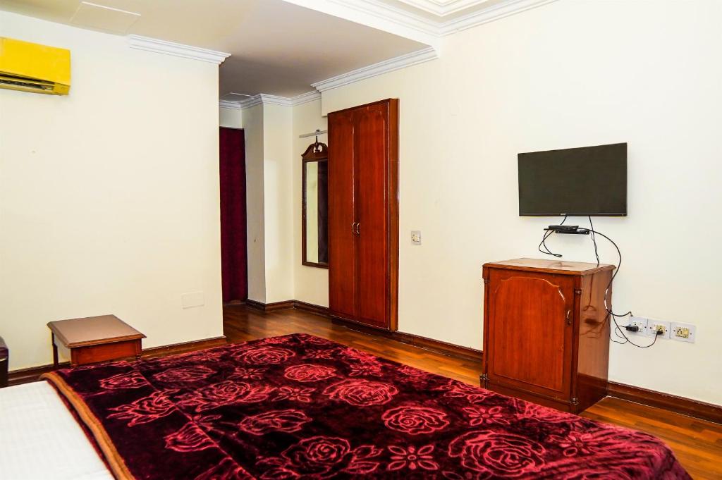 HOTEL PLAZA GRAND photo 4