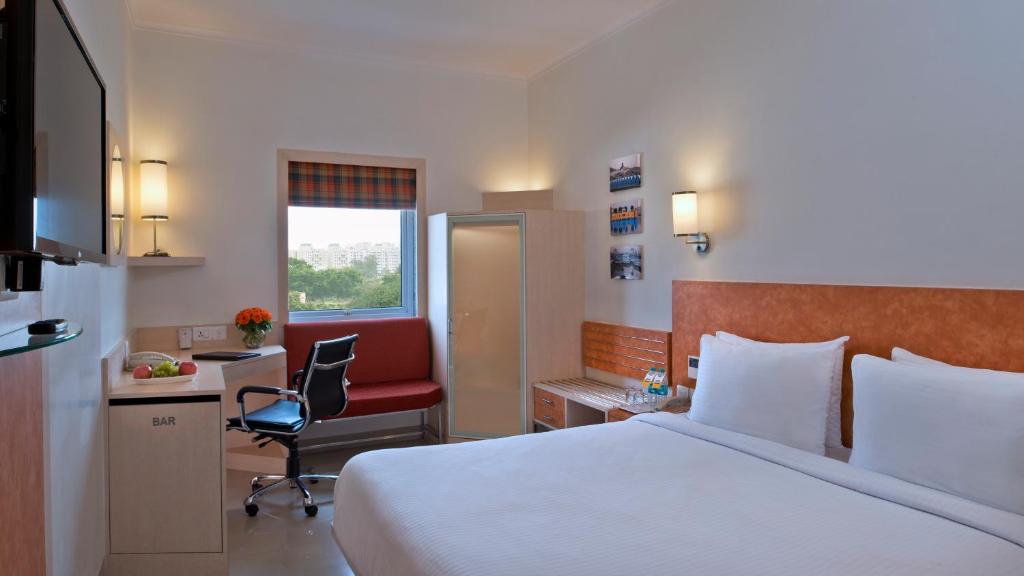 Nirwana Hometel Jaipur- A Sarovar Hotel photo 2