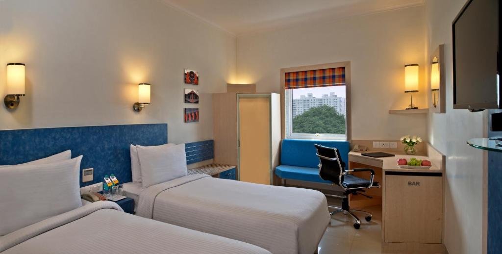 Nirwana Hometel Jaipur- A Sarovar Hotel photo 1
