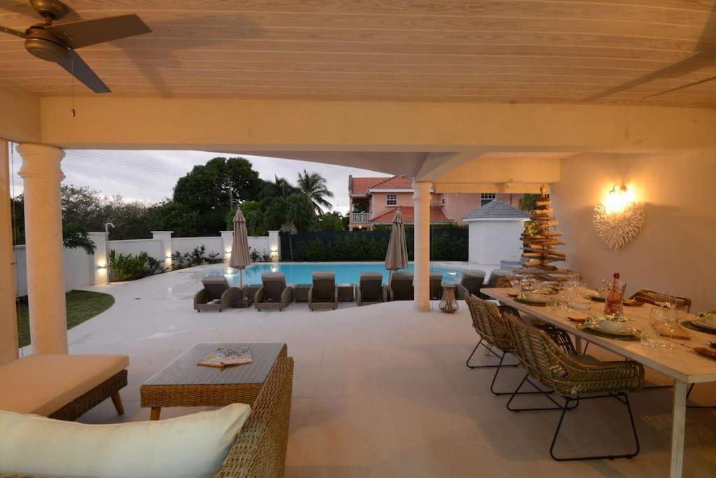 Luxury 4 bed villa in Mullins St Peter - Sugar Palm House photo 4