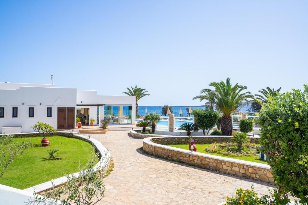 Irini Hotel photo 4