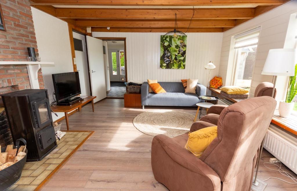 Vakantiehuis met fraai uitzicht photo 3
