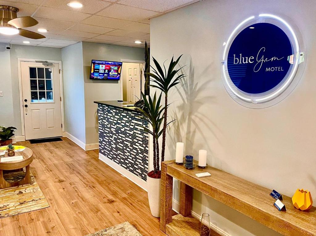 BlueGem Motel image