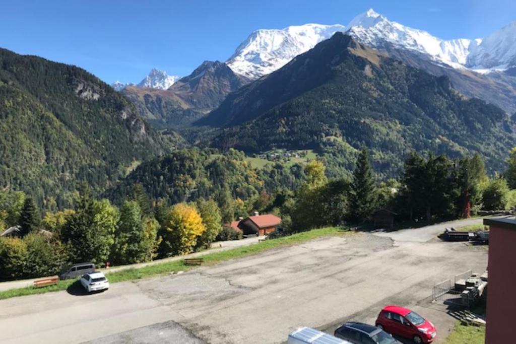 Nice Studio with balcony ski-in ski-out chairlift 5 mins walk photo 2