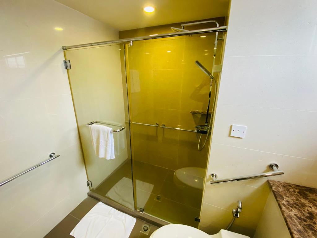 Mariner Hotel Labuan photo 1