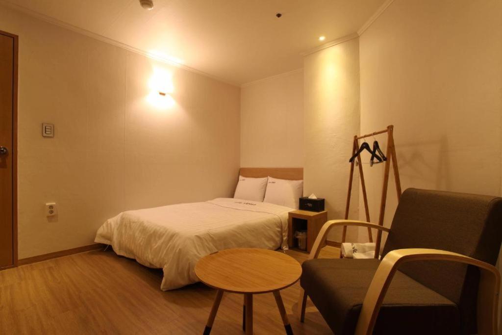 Hotel Violet photo 2