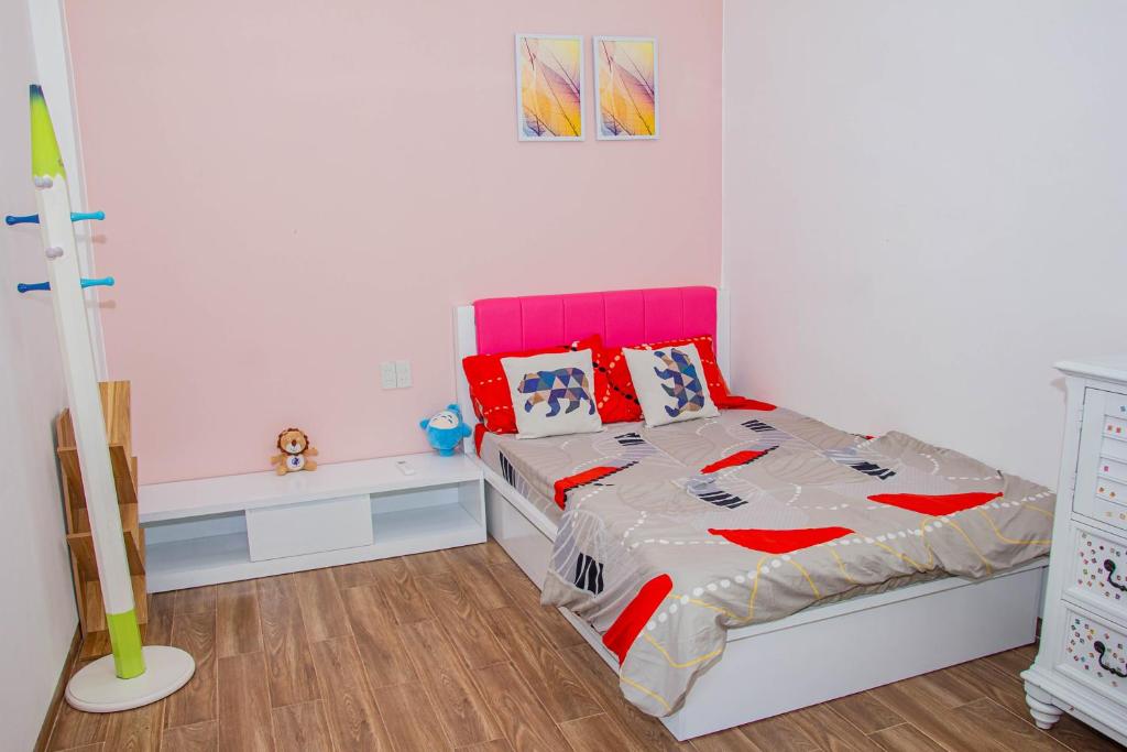 Bella House - Venue Travel