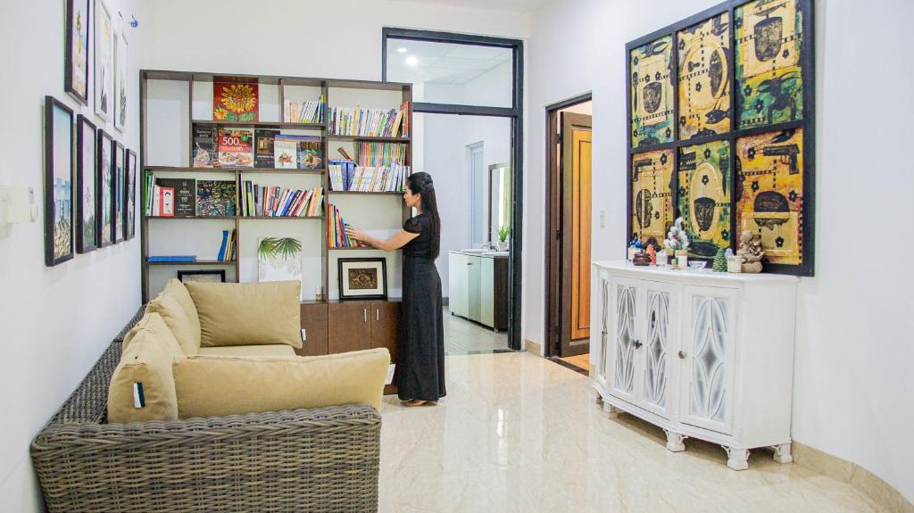 Bella House - Venue Travel