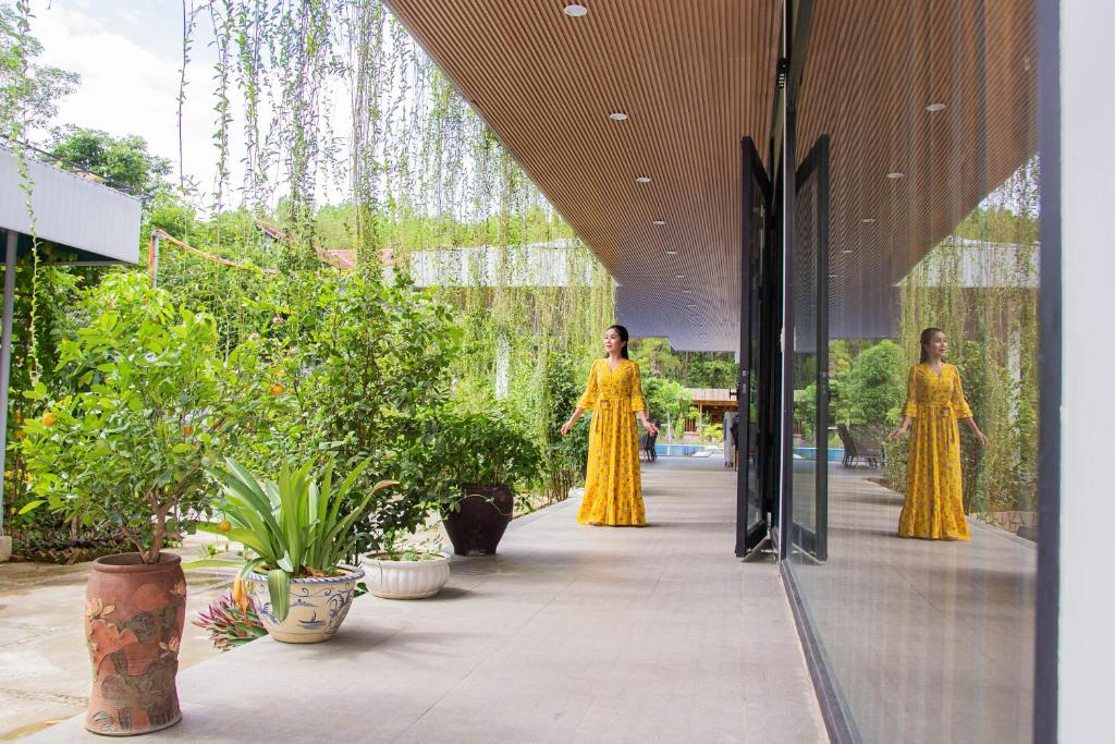 Bella House - Venue Travel