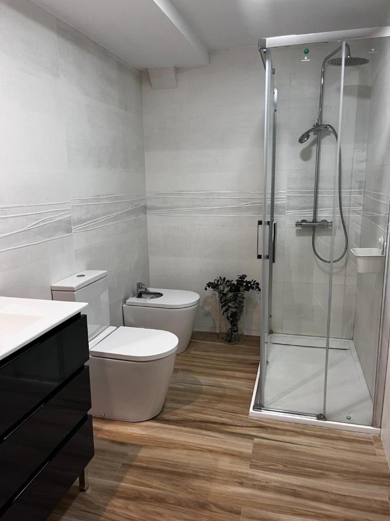 Modern Apartment by the Airport IFEMA - 1 Bedroom photo 3