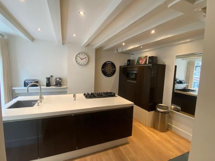 canal house, best place Amsterdam photo 4