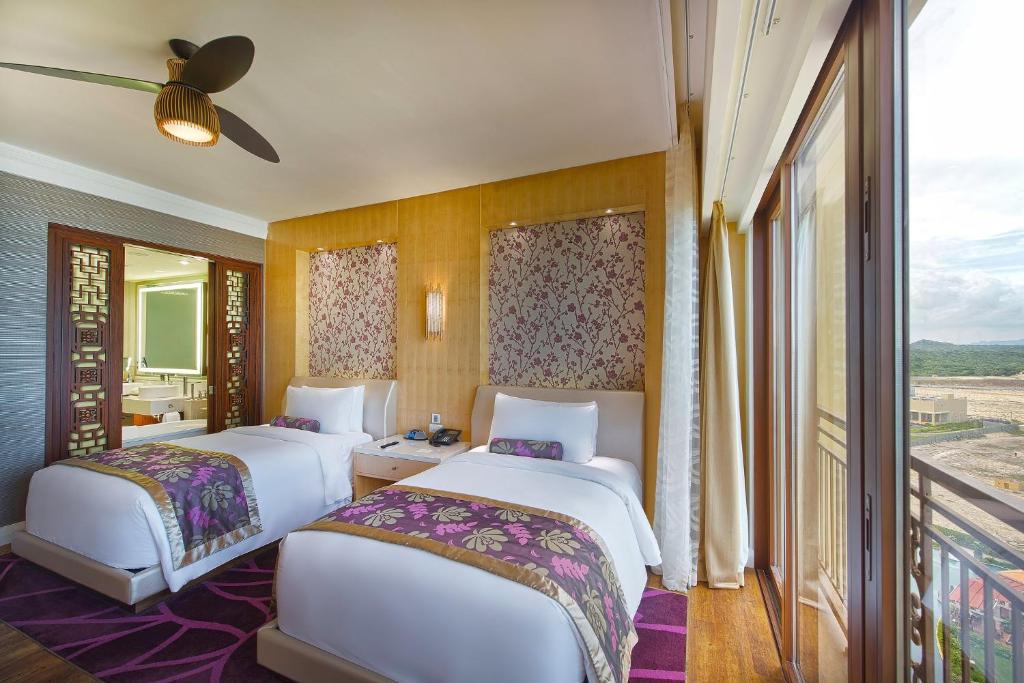 The Grand Hồ Tràm Strip