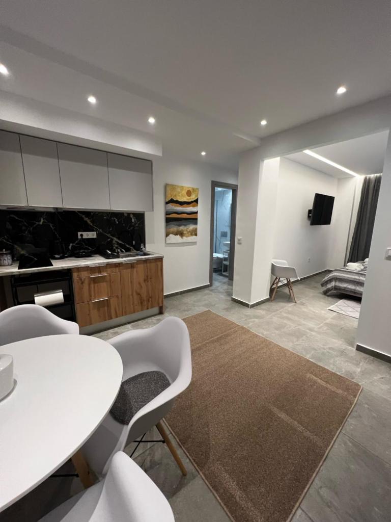 Studio MV in the center of Athens - Secured area, Athens