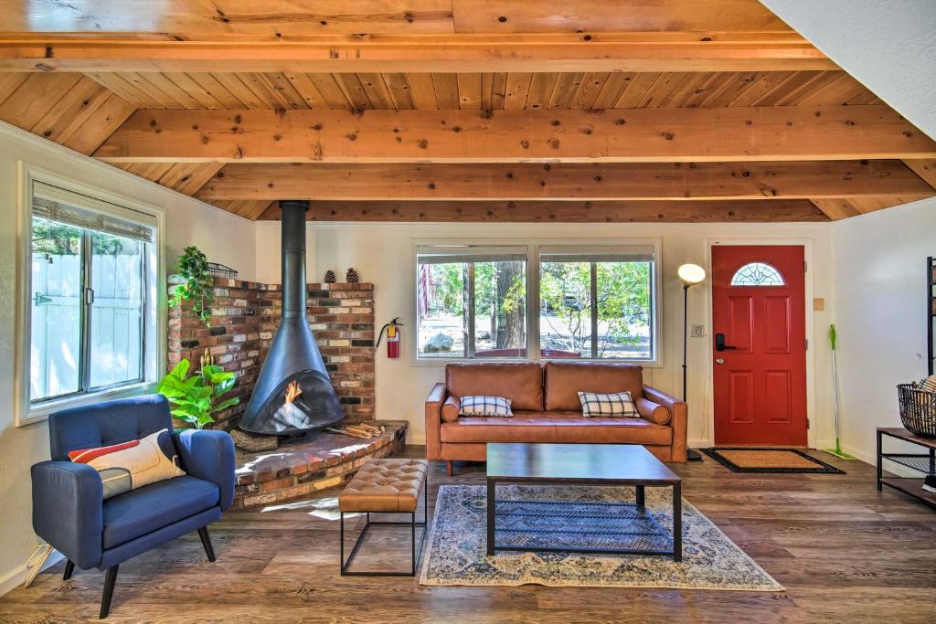 Cozy Sugarloaf Cabin with Private Deck and Yard