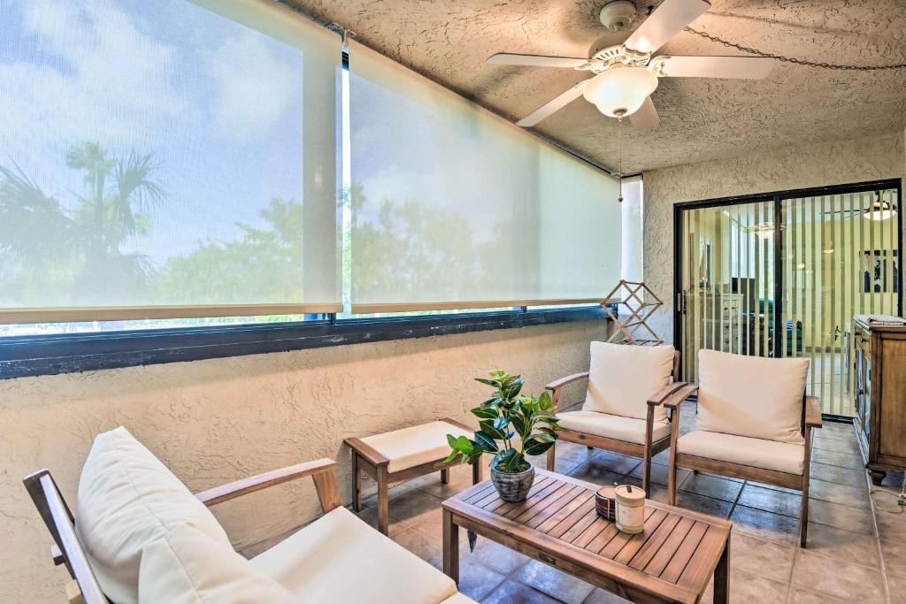 Breezy Siesta Key Condo with Bay Views and Pool! photo 1