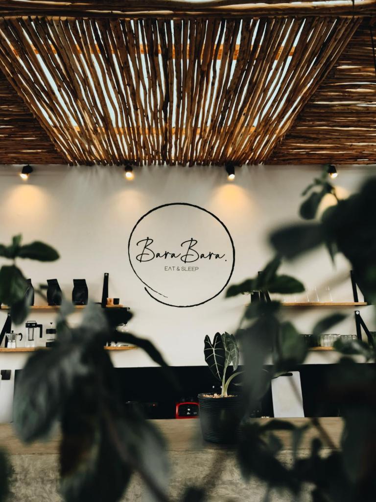 BaraBara Eat&Sleep - Eco Boutique Hotel photo 2