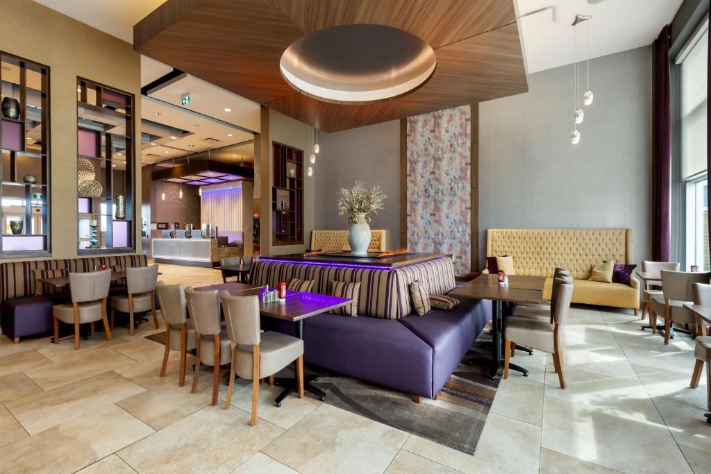 Best Western Plus St. John's Airport Hotel and Suites photo 3
