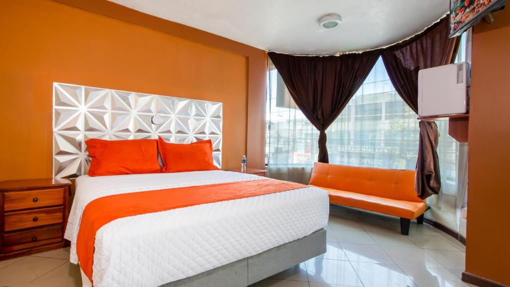 Hotel Miraflores photo 2