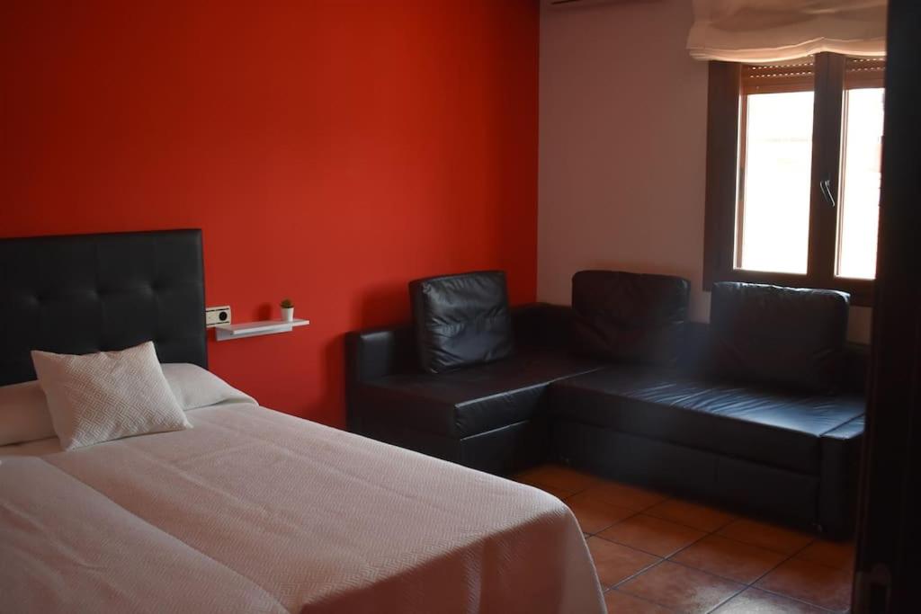 Vivienda con piscina, gimnasio y cocina campera photo 3