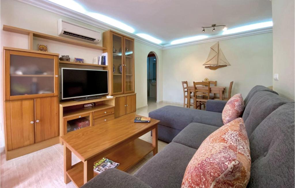 Beautiful Apartment In La Manga Del Mar Menor With 1 Bedrooms, Wifi And Outdoor Swimming Pool photo 4