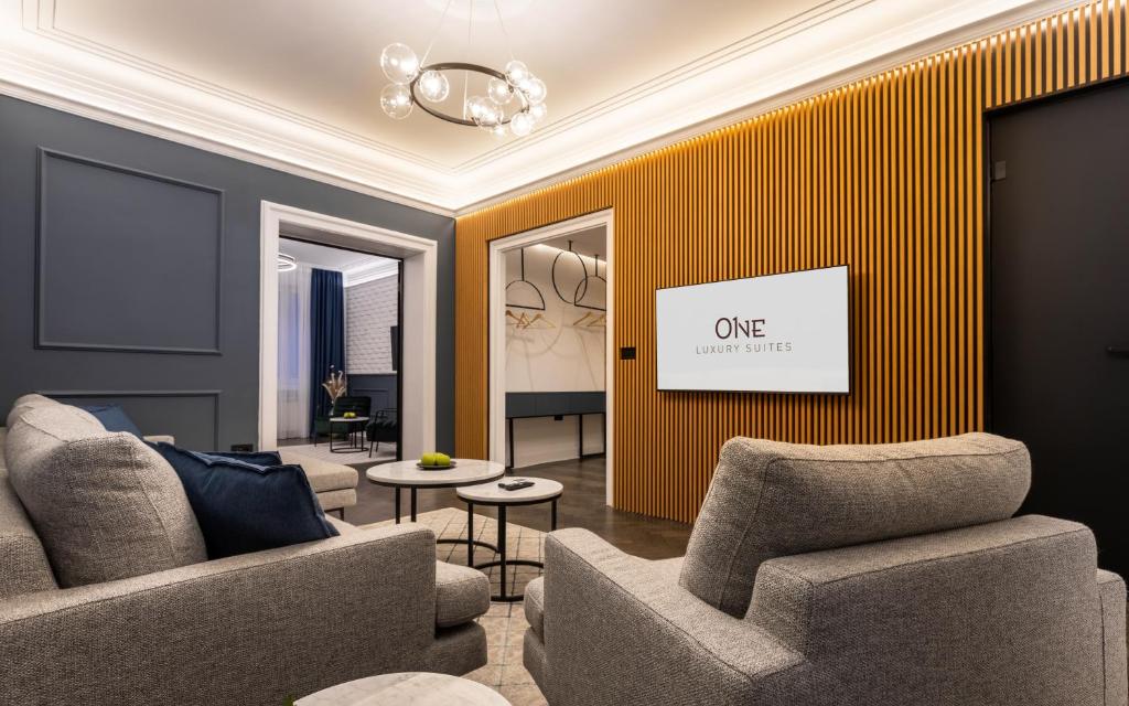 One Luxury Suites photo 2