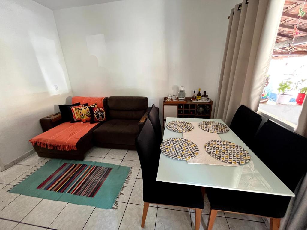 Casa Confortável no Centro com Wi-Fi, TV por assinatura, Netflix, Área Gourmet e Cozinha Completa photo 3