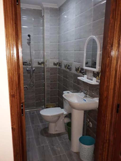 superbe appartement avec parking gratuit surplace photo 2