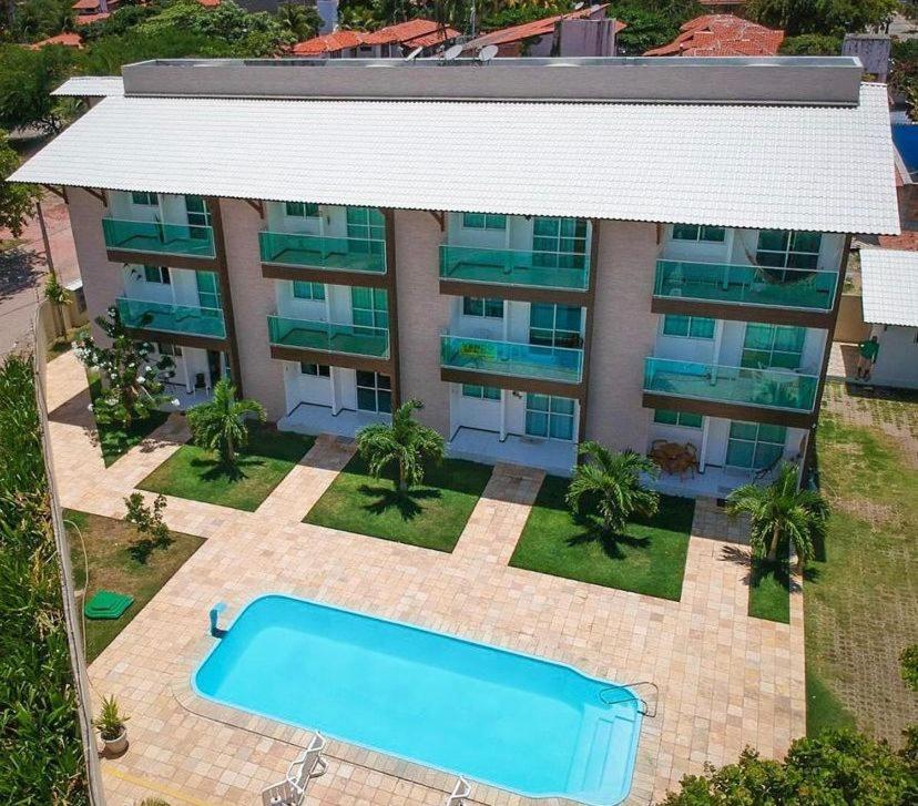 Apartamento encantador térreo em condomínio fechad