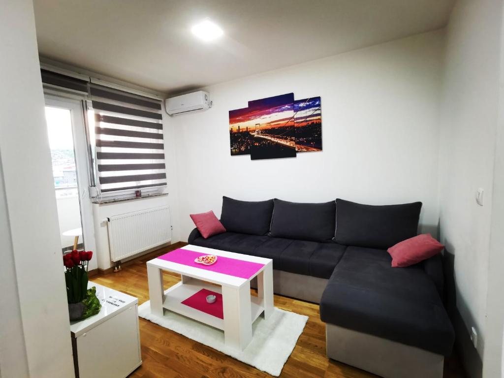 Apartman Lena photo 1
