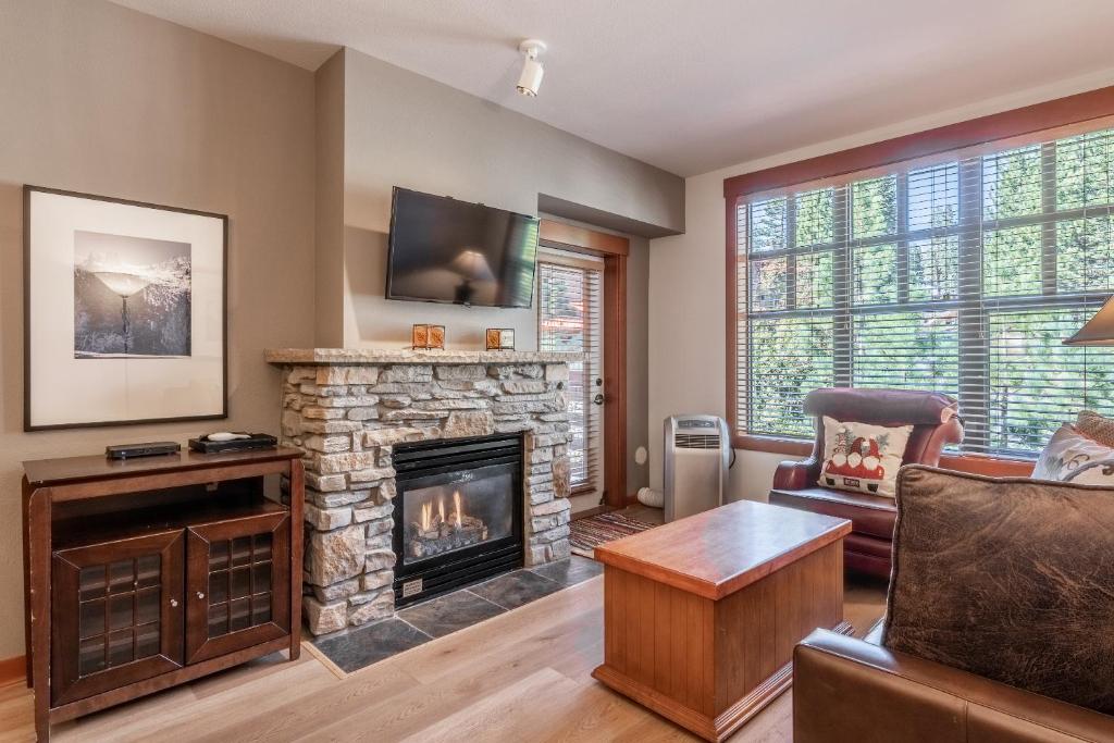 Village 1416 Grand Sierra Lodge Fourth 1 Bedroom 1 Bath Just Steps To Gondola