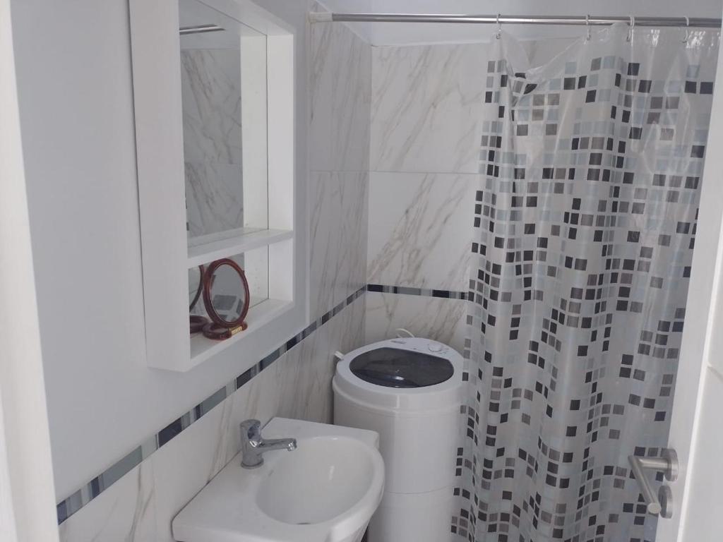 CASA CON PILETA BARRIO PRIVADO SAN JUAN ARGENTINA photo 4