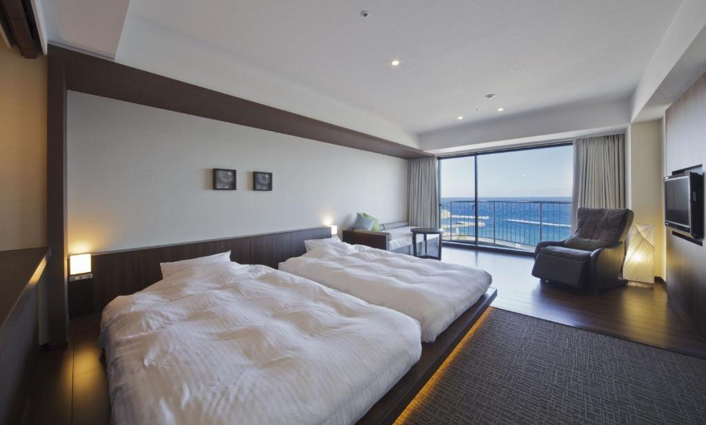 Atami Seaside Spa & Resort photo 4