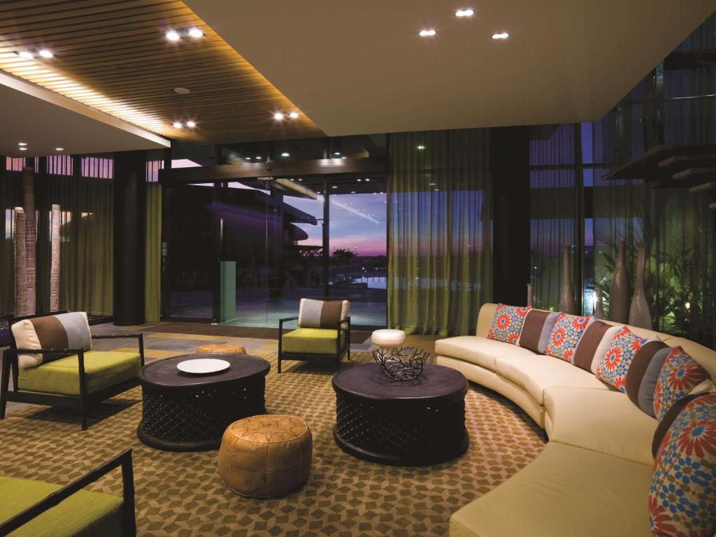 Vibe Hotel Darwin Waterfront photo 2
