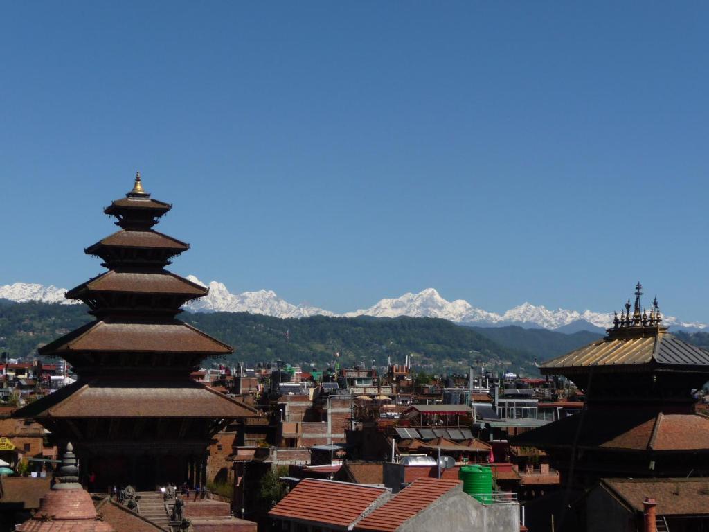HOTEL RUPAKOT AND ROOFTOP RESTAURANT photo 4