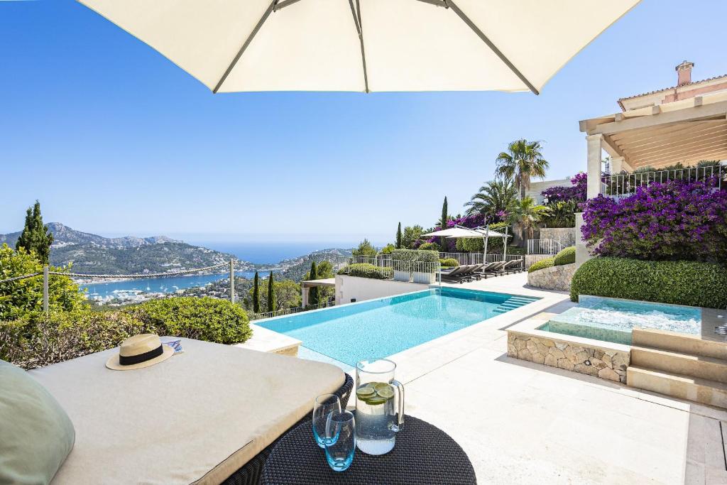 Majestic Mallorca Villa Finca Finesse 6 Bedrooms Private Heated Pool & Out Door Jacuzzi Andratx photo 1