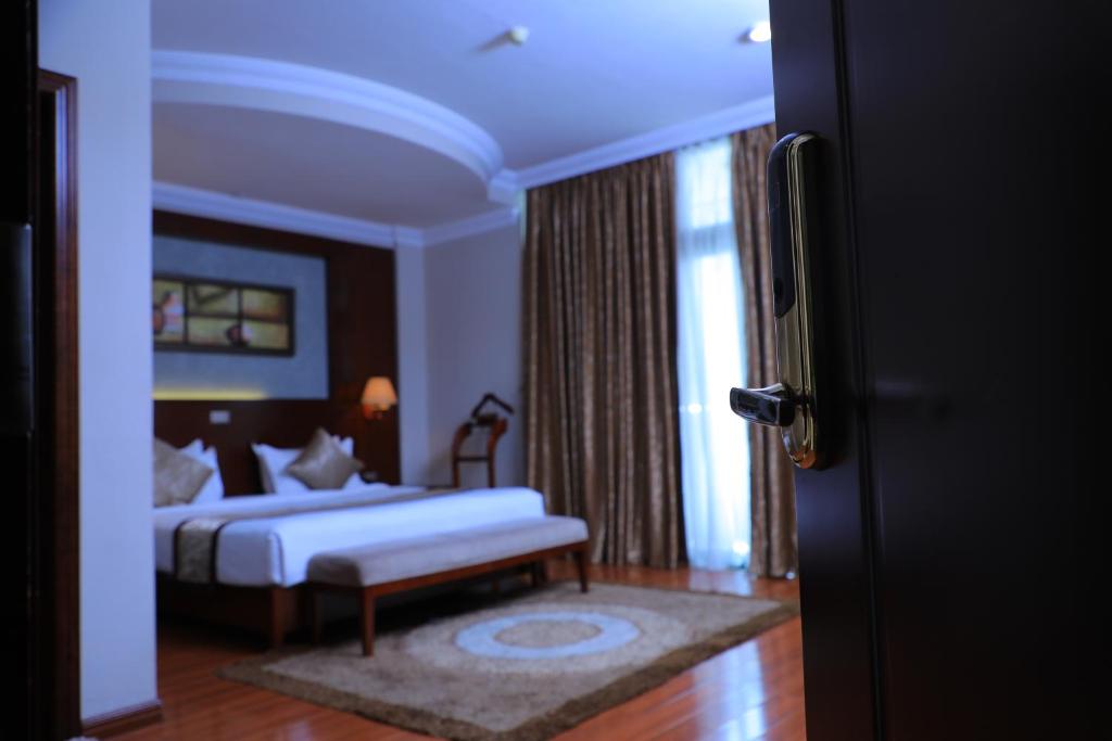 Sidra International Hotel photo 1