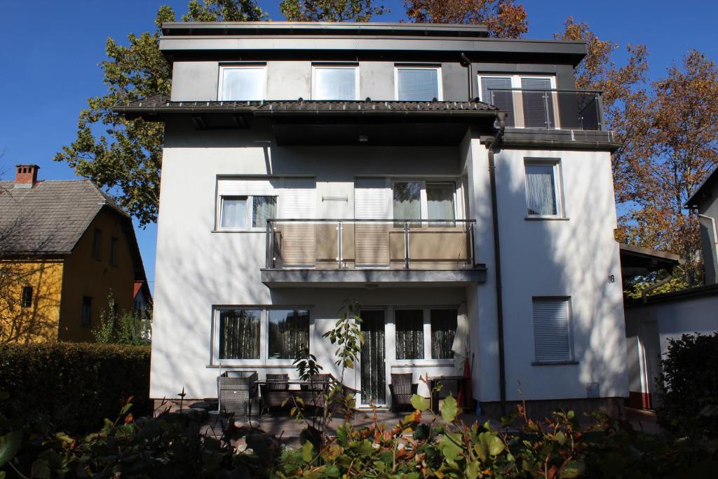 Apartma Jaka