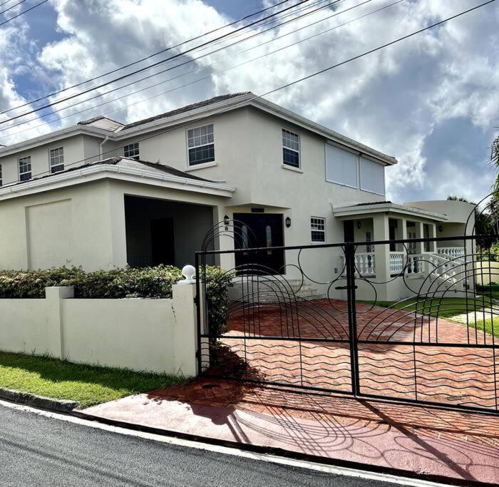 Ferron House photo 1
