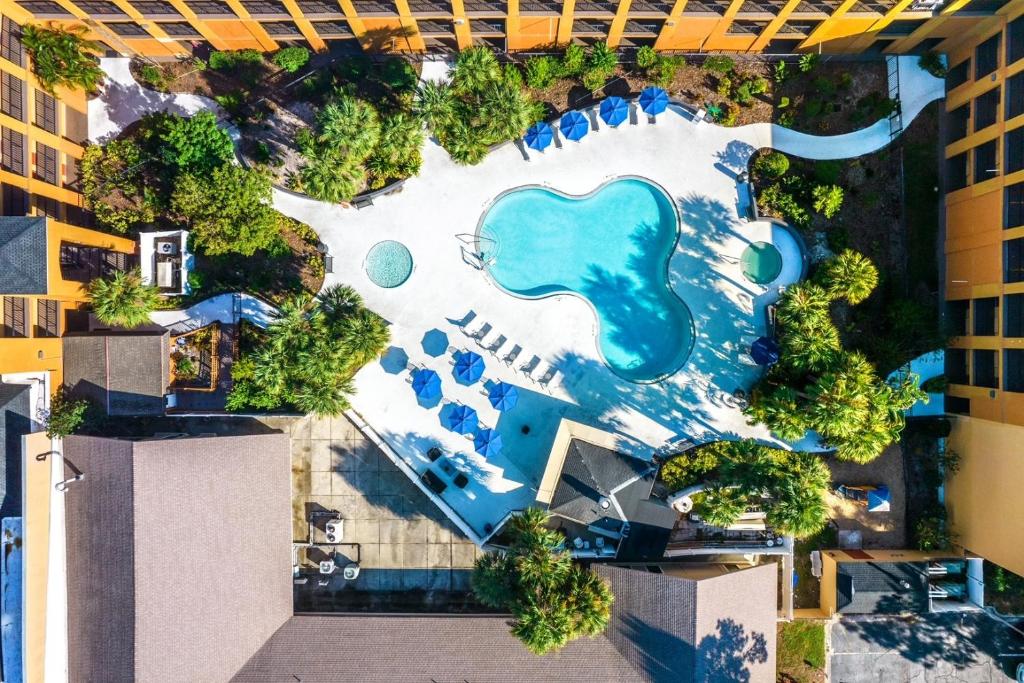 Mi Casa Hotel image