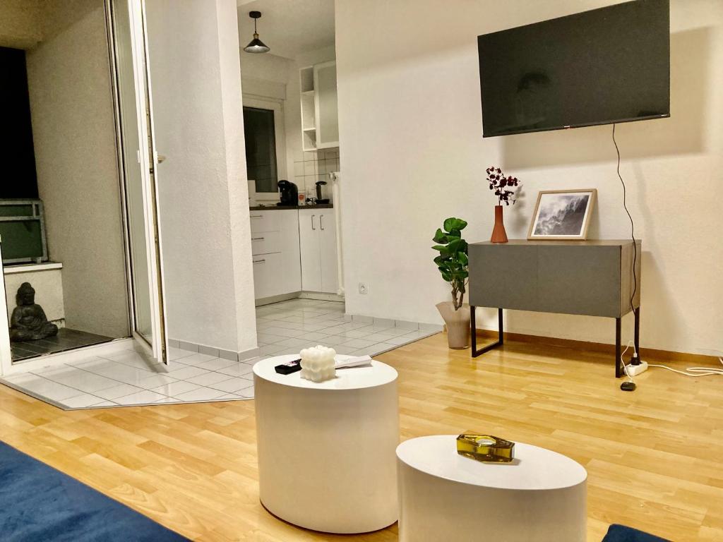 Taunus top floor Balkon Altstadt Messe Frankfurt 10 min photo 1