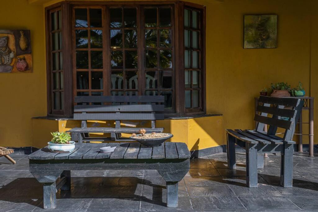 Casona alegre con pileta y amplio jardin photo 1