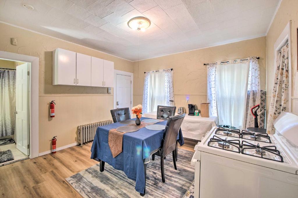 Comfortable Worcester Abode - Pets Welcome! photo 1