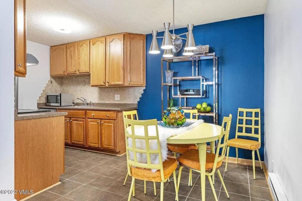 Beaver Creek 2 Bed 2 Bath Condo 1 MIN Walk to Elk Lot photo 4