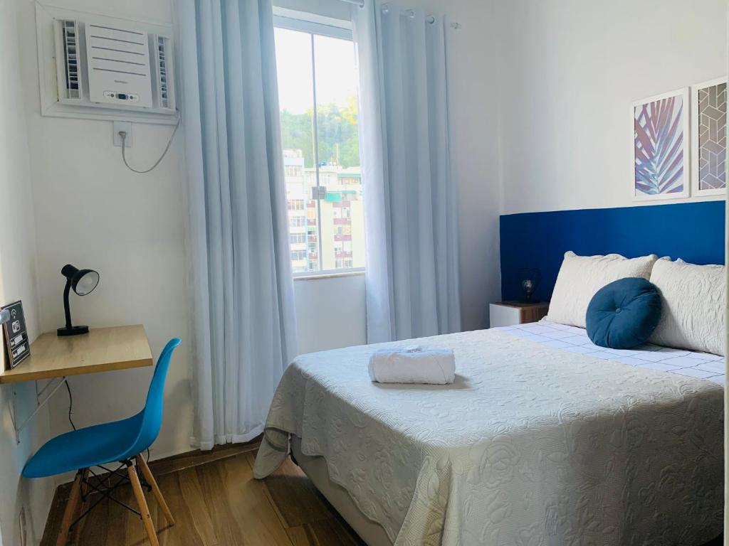 Copacabana Qt e sala 300mts da praia