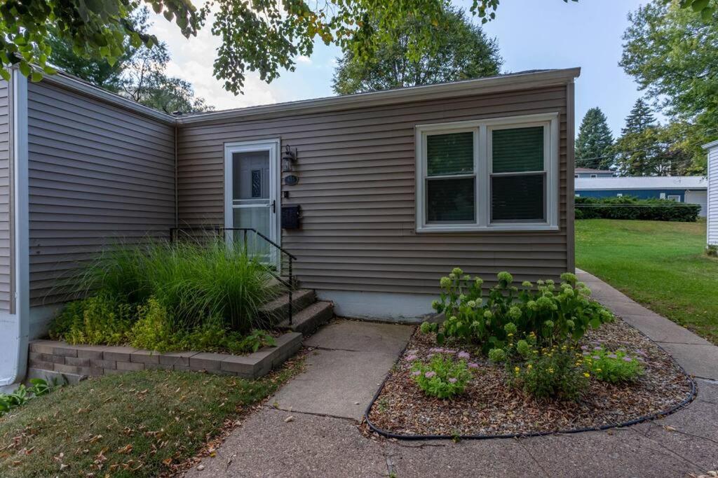 Cozy Guest House Near Downtown photo 3