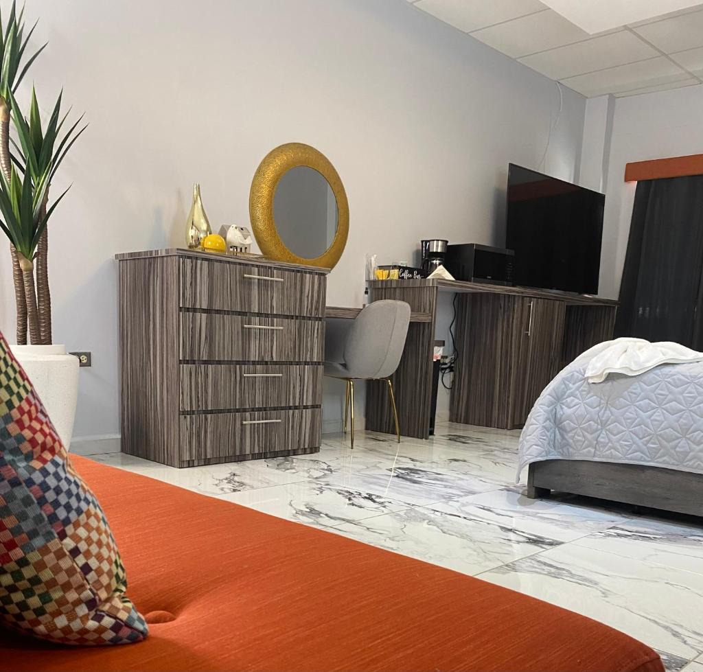 Itza-Bella Suites photo 1