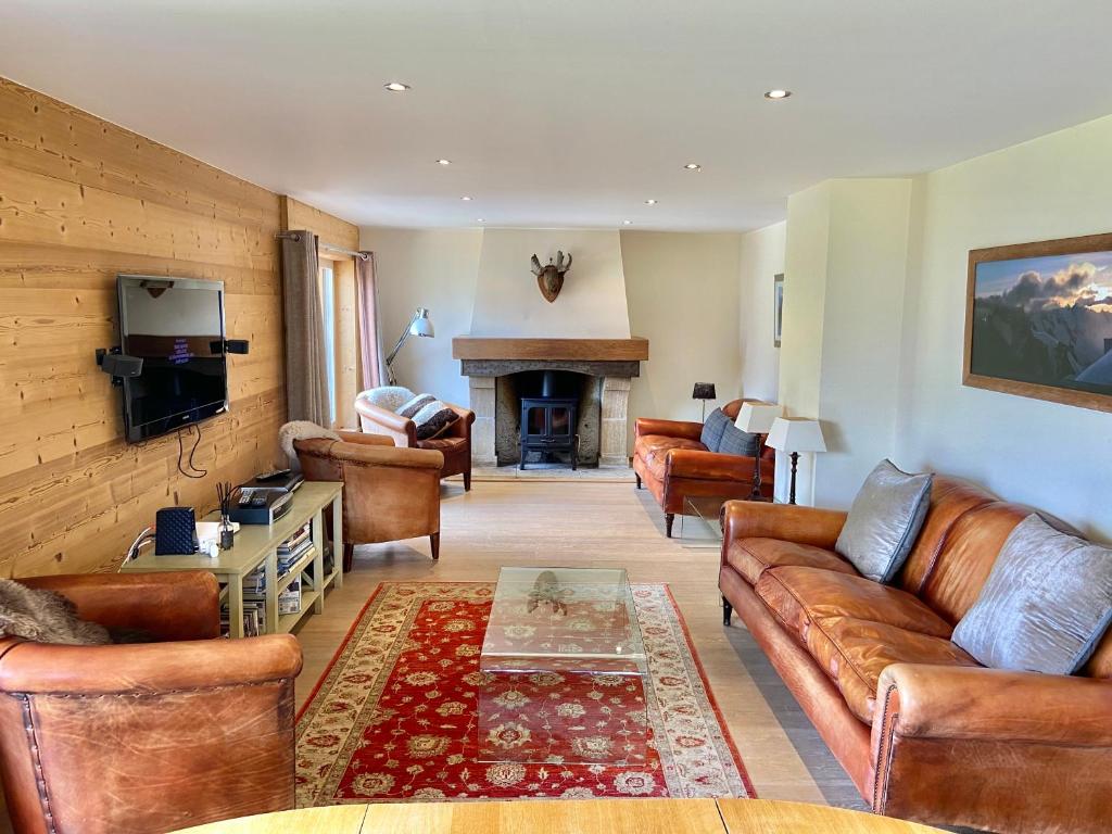 Chalet Pres des Cimes ski-in ski-out photo 2