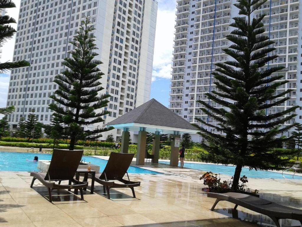 Heaven Suites, Tagaytay Condominium, Wind Residences, Santo Tomas, Batangas