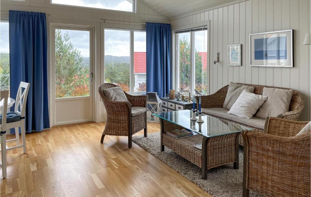 Stunning Home In Tvedestrand With 3 Bedrooms And Wifi photo 2